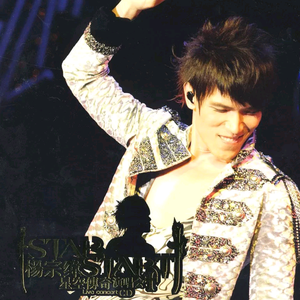 欧美加长玩具肛交视频
